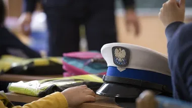Policjanci z Żywca ostrzegali uczniów: „żart” może ranić