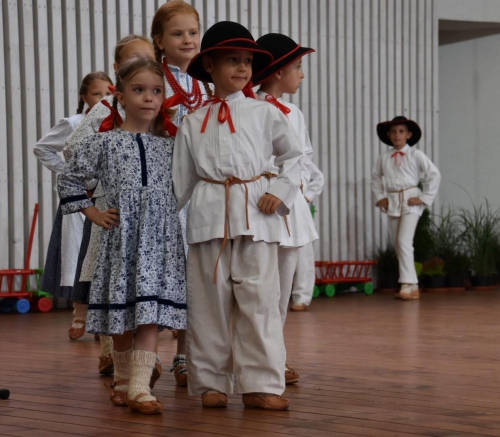 WARSZTATY DLA INSTRUKTORÓW DZIECIĘCYCH  ZESPOŁÓW FOLKLORYSTYCZNYCH Z TERENU POWIATU ŻYWIECKIEGO – SERDECZNIE ZAPRASZAMY!