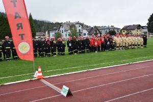 XII POWIATOWE ZAWODY SPORTOWO-POŻARNICZE OCHOTNICZYCH STRAŻY POŻARNYCH POWIATU ŻYWIECKIEGO - zdjęcie2