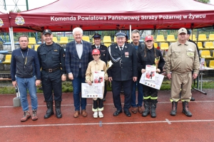 XII POWIATOWE ZAWODY SPORTOWO-POŻARNICZE OCHOTNICZYCH STRAŻY POŻARNYCH POWIATU ŻYWIECKIEGO - zdjęcie12