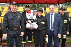 XII POWIATOWE ZAWODY SPORTOWO-POŻARNICZE OCHOTNICZYCH STRAŻY POŻARNYCH POWIATU ŻYWIECKIEGO - zdjęcie18