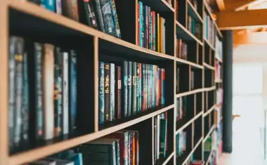 Jan Dzida pokaże swoje kadry i krótką etiudę - fotografia spotyka film w Bibliotece