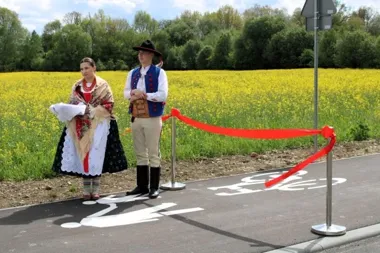 W Żywcu otwarto nową trasę do „Morgów” bezpieczniej dla pieszych i rowerów