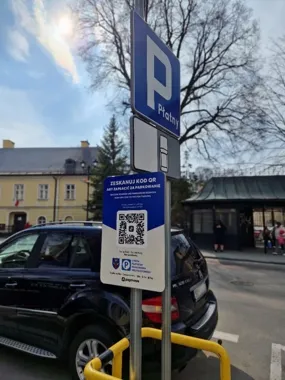 Parkowanie w Żywcu można już opłacić telefonem bez aplikacji i bez parkomatu