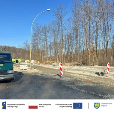 Węzeł pod Grojcem nabiera kształtu, a miasto liczy na więcej niż parking