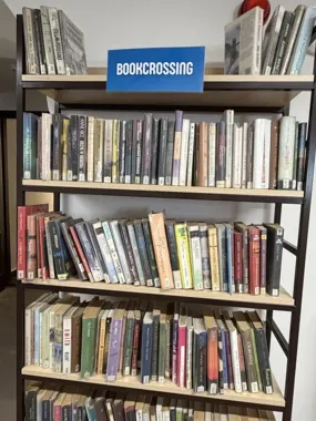 Książki krążą dalej w Żywcu. Biblioteka przypomina o prostym zwyczaju