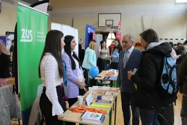 Szkoły, uczelnie i pracodawcy stanęli ramię w ramię na żywieckich targach