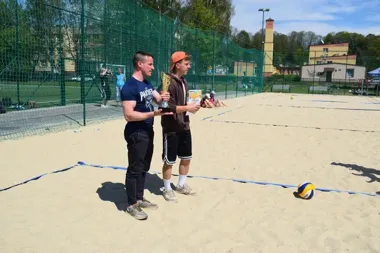 Szkolna plażówka rozstrzygnięta - te szkoły zgarnęły miejskie podium
