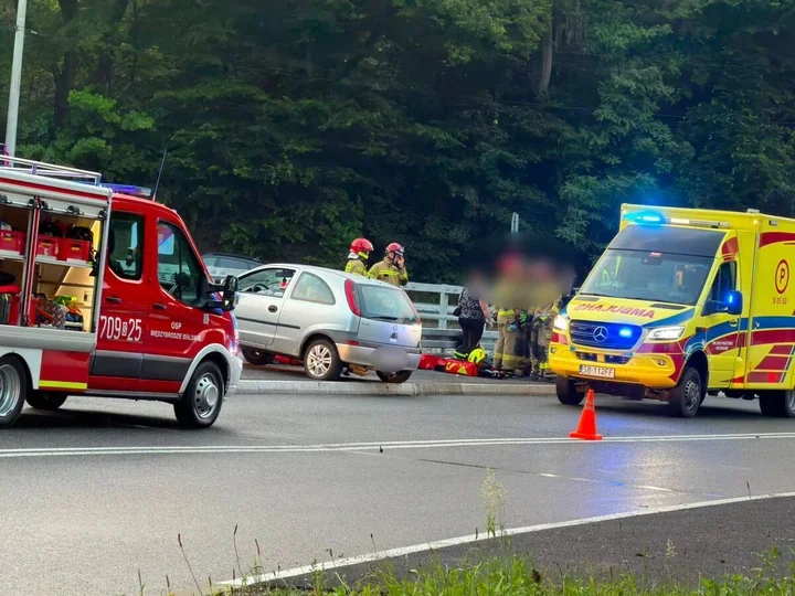 Jedna chwila i sześć osób trafiło do szpitala po wypadku w Międzybrodziu Bialskim