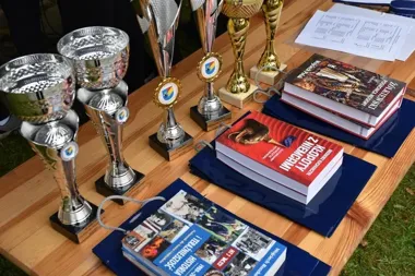 Około 90 uczniów pobiegło w Żywcu, by uczcić odzyskanie niepodległości