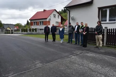 Odcinek drogi w Rycerce Górnej już po remoncie. Koszt przekroczył 158 tys. zł